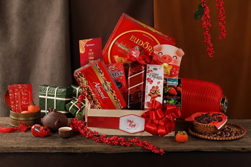 Take a look at popular meaningful Tet gifts