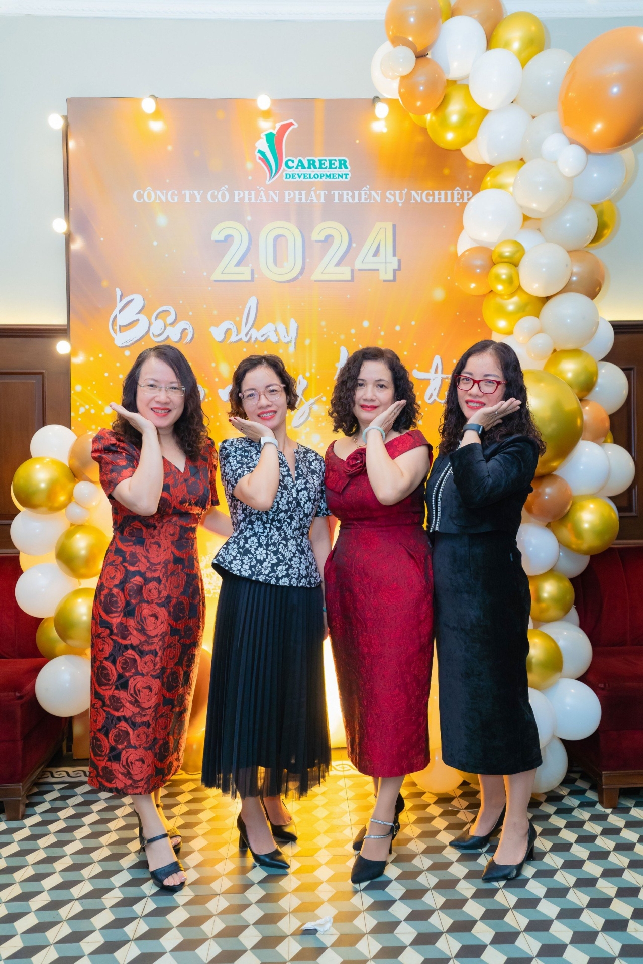 Tổng Kết 2023 và Tân Niên 2024 - Hành Trình Phát Triển Năng Động của Công Ty Cổ Phần Phát Triển Sự Nghiệp