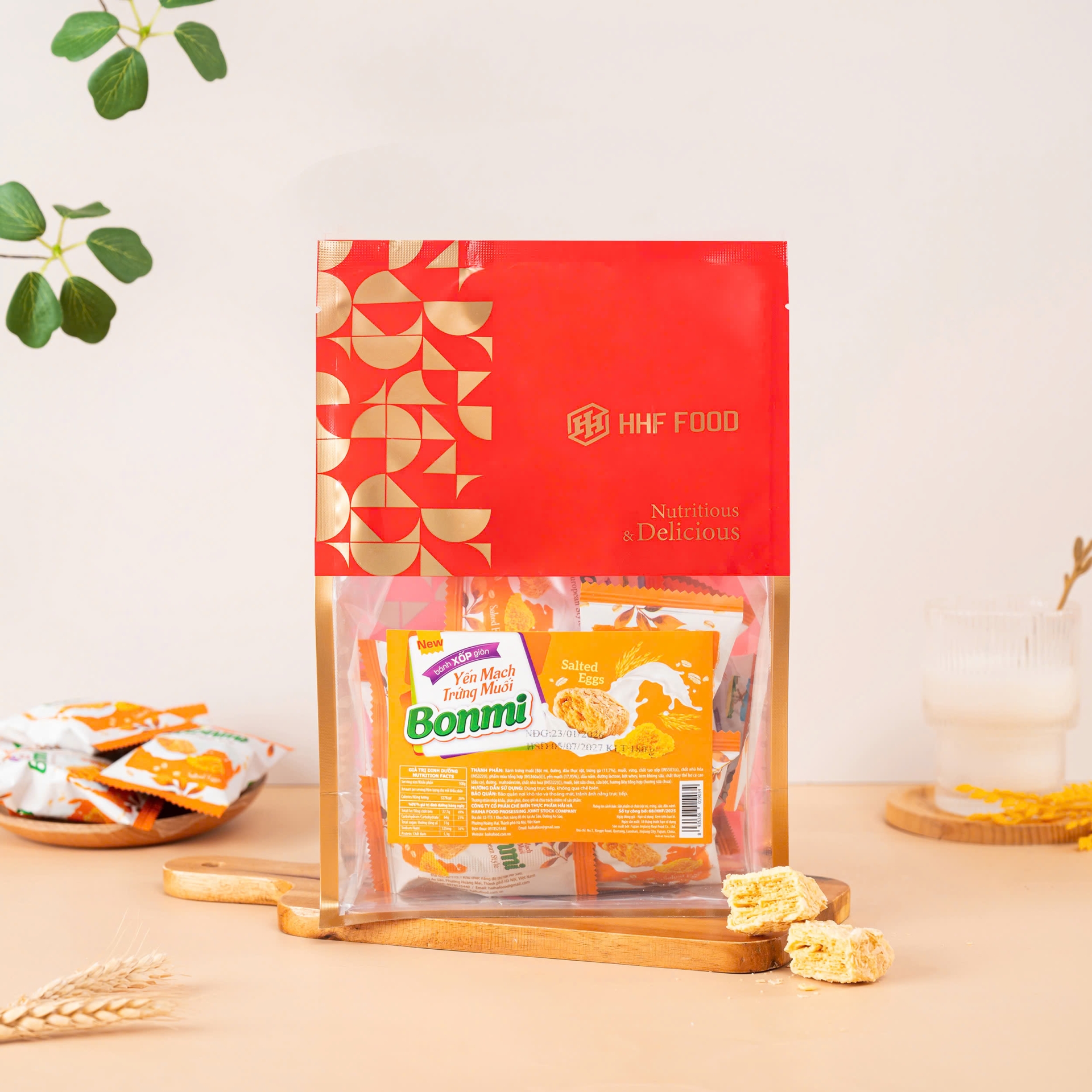Bánh xốp giòn Yến mạch trứng muối BONMI 203g