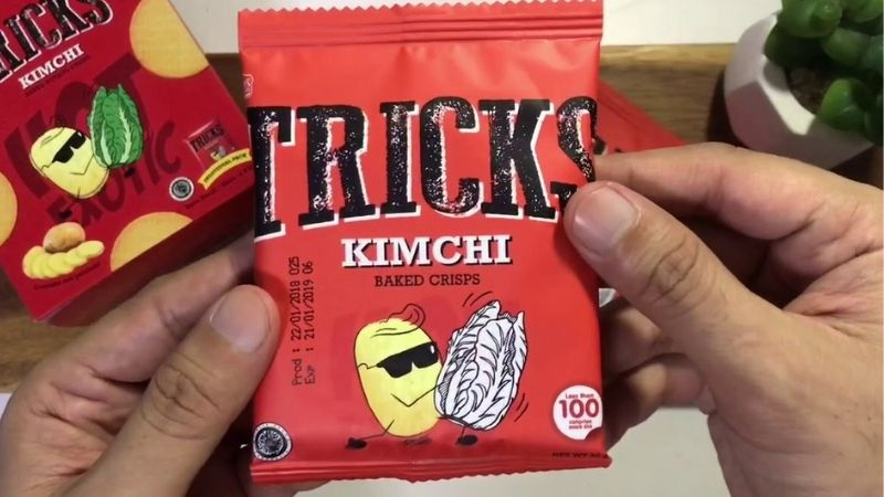 Bánh khoai tây chiên Tricks vị Kim Chi